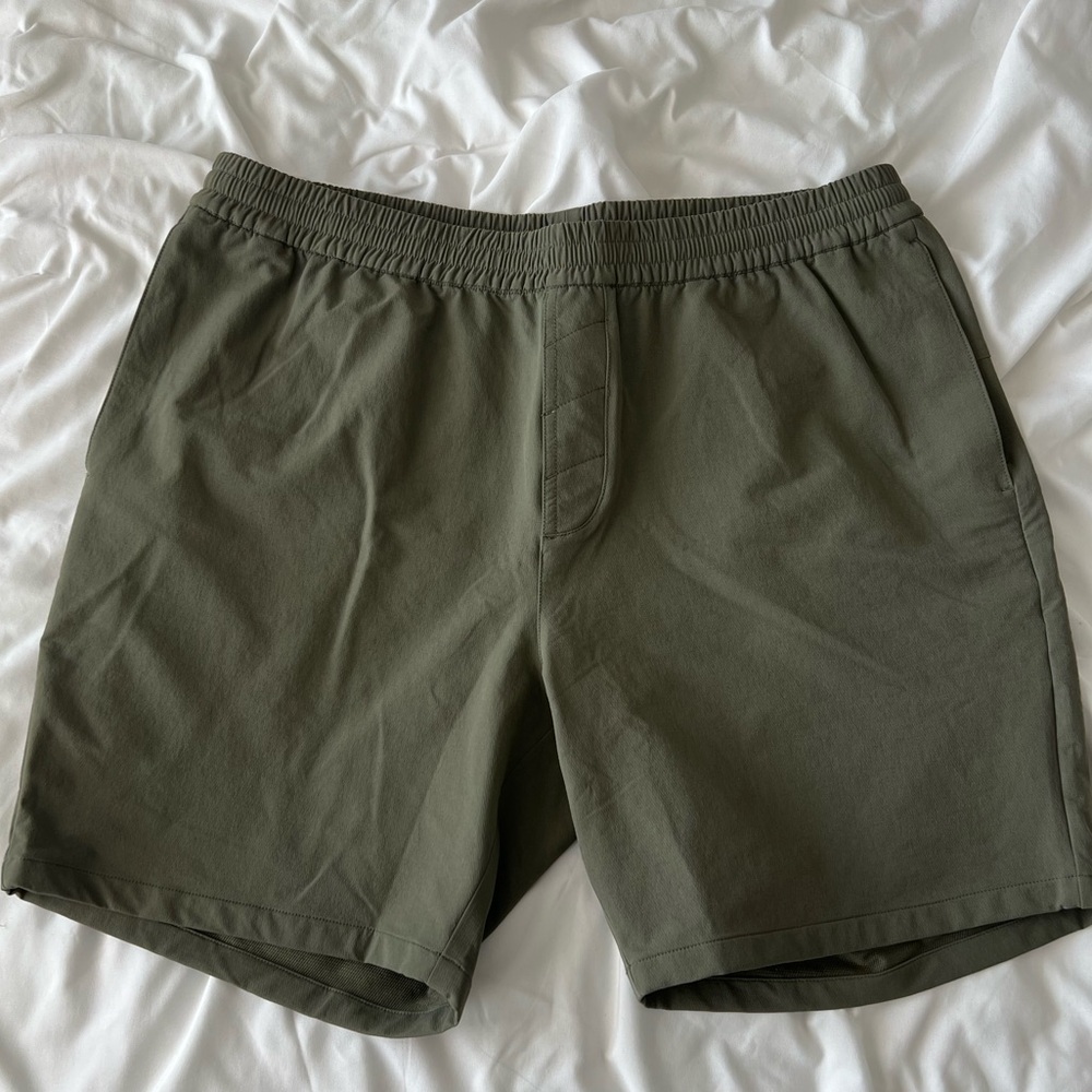 Outdoor Voices RecTrek 7” shorts , OV, Green Size XL